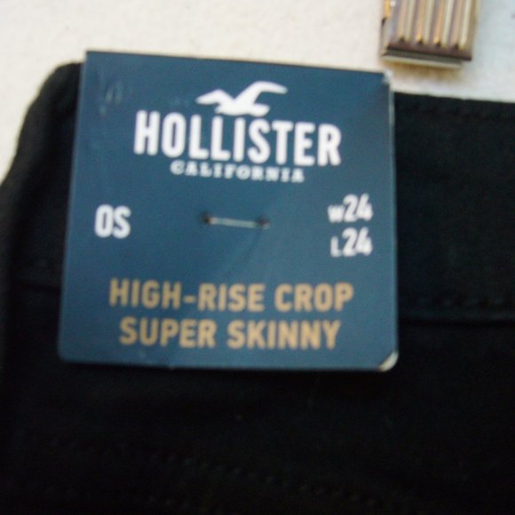 New Hollister High Rise Crop Distressed Skinny Jean - Picture 6 of 7